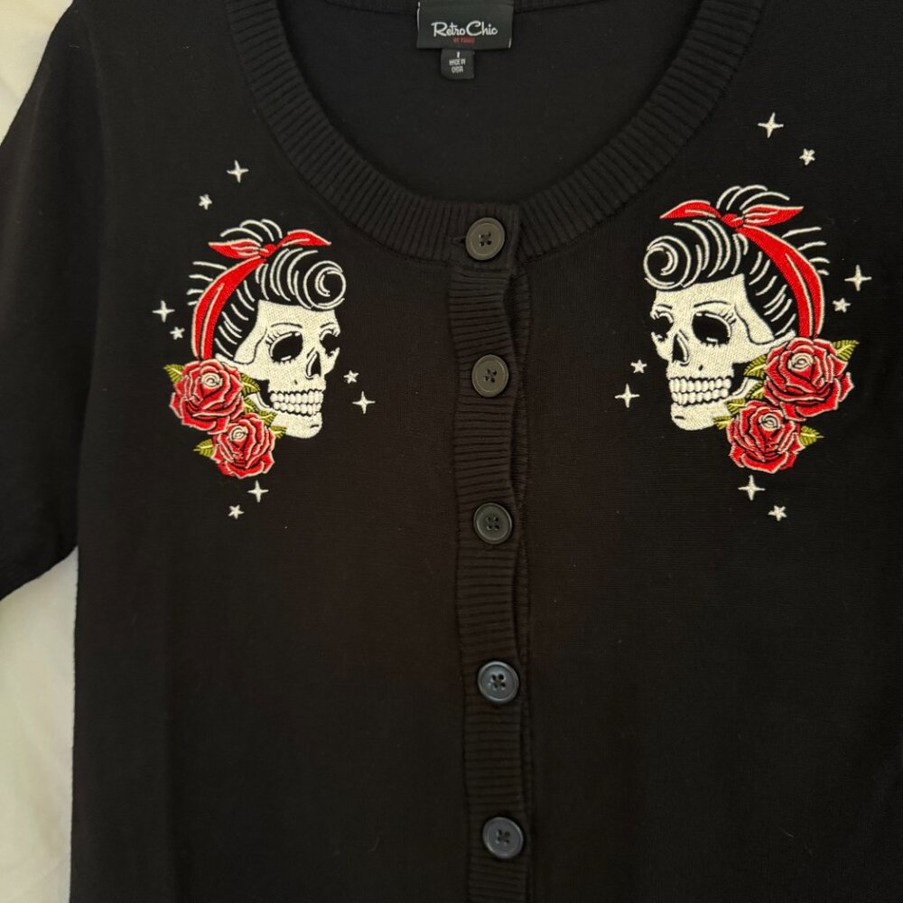 Retro Chic Rockabilly Floral Skull Crop Cardigan - Picture 4 of 5